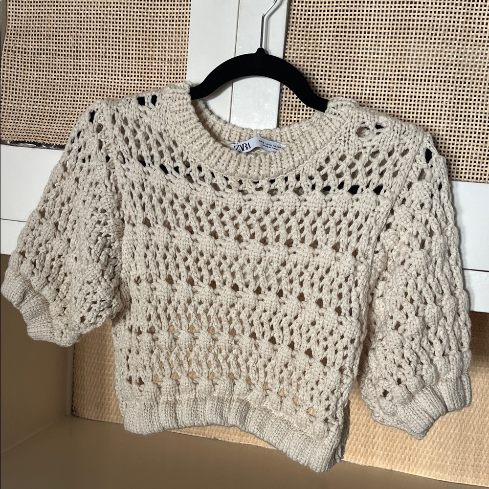 Zara Beige Open-Knit Sweater